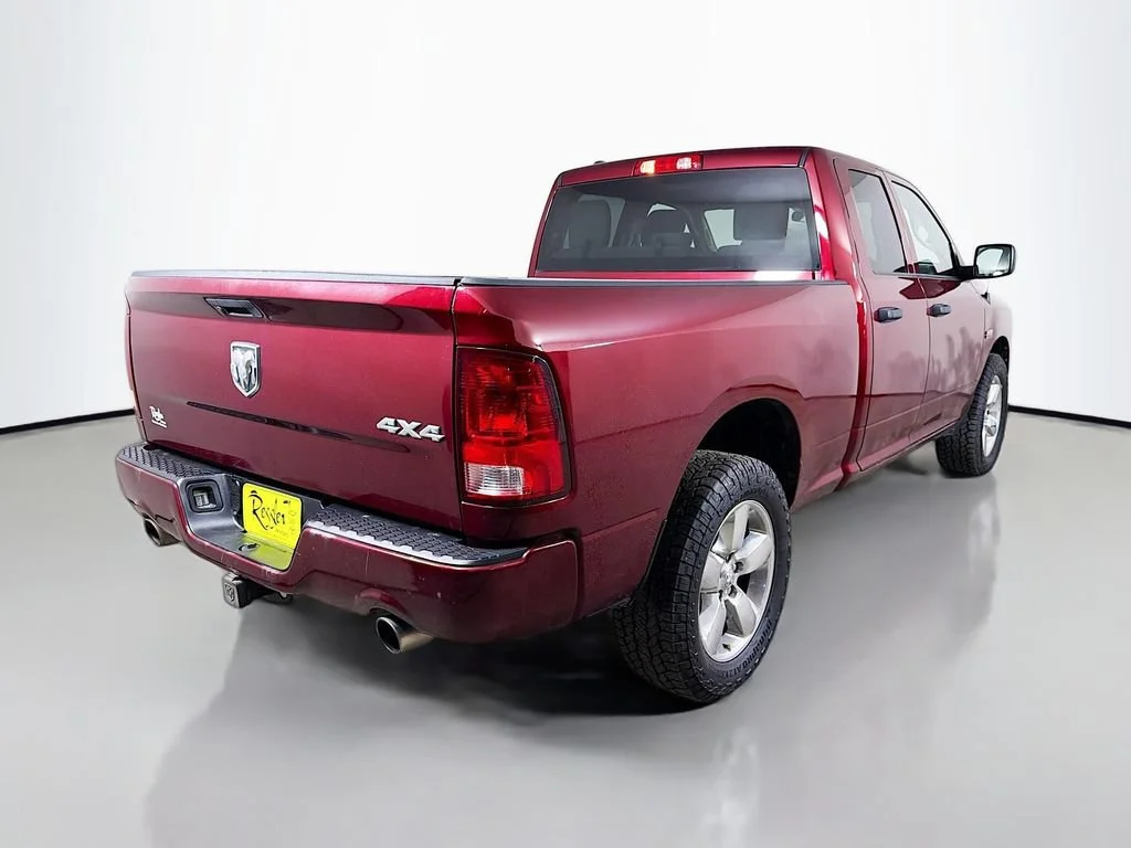 Used 2019 Maroon Ram Express image 6