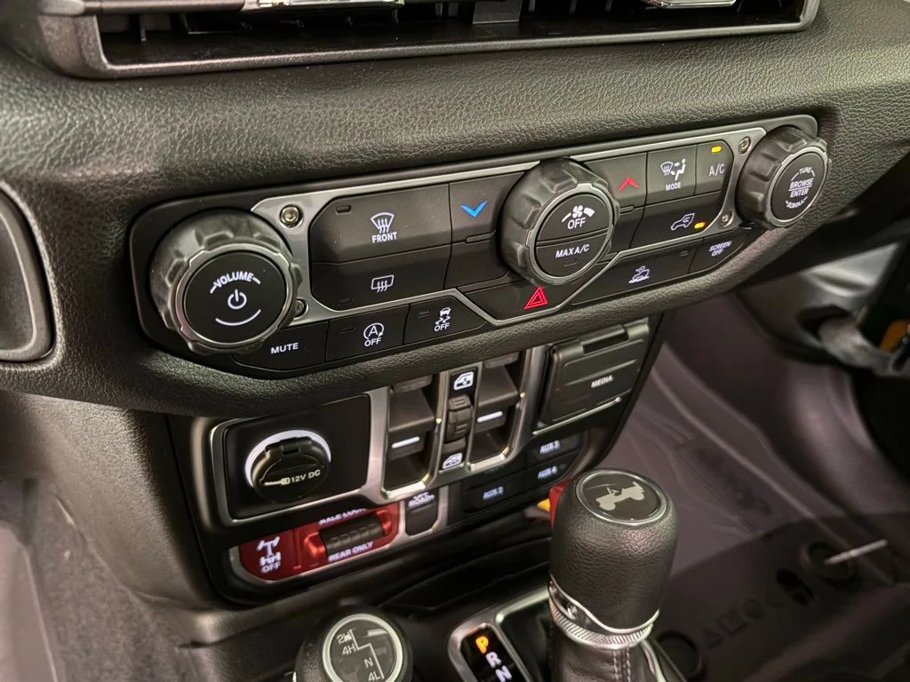 New 2026 Gray Jeep Rubicon image 31