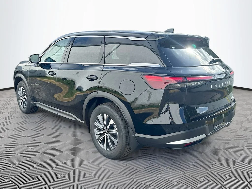 New 2027 BLACK OBSIDIAN INFINITI Pure FWD image 7