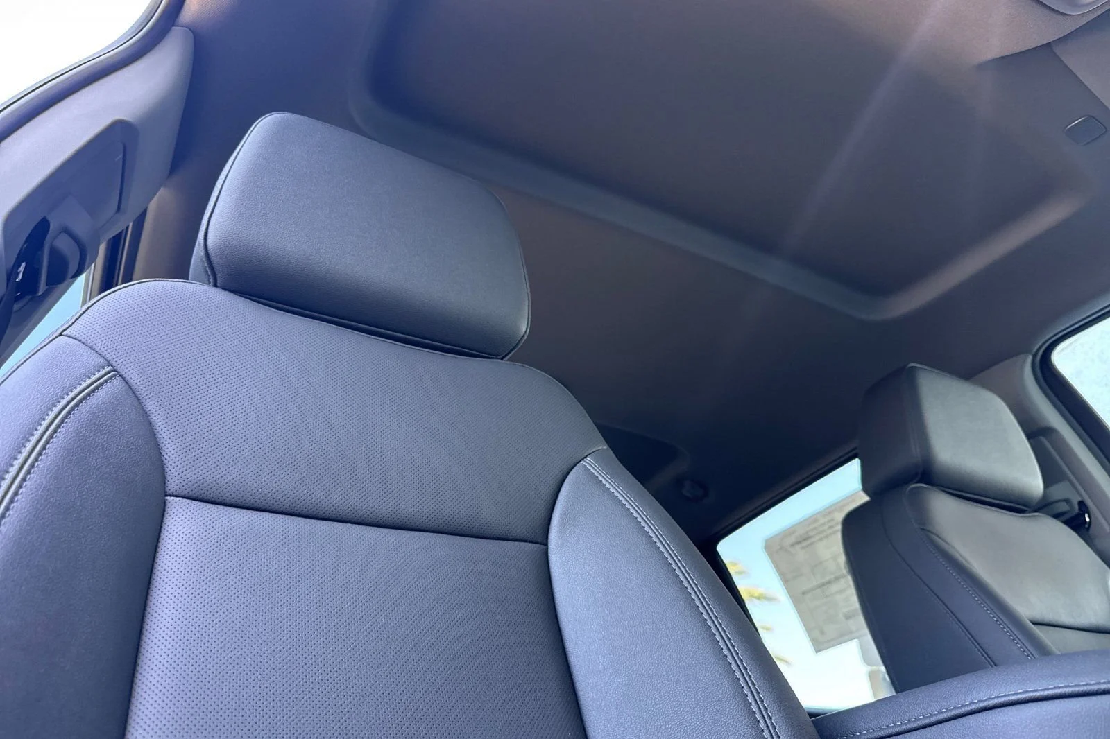 2026 Chevrolet Silverado 1500 LTZ - Photo 15