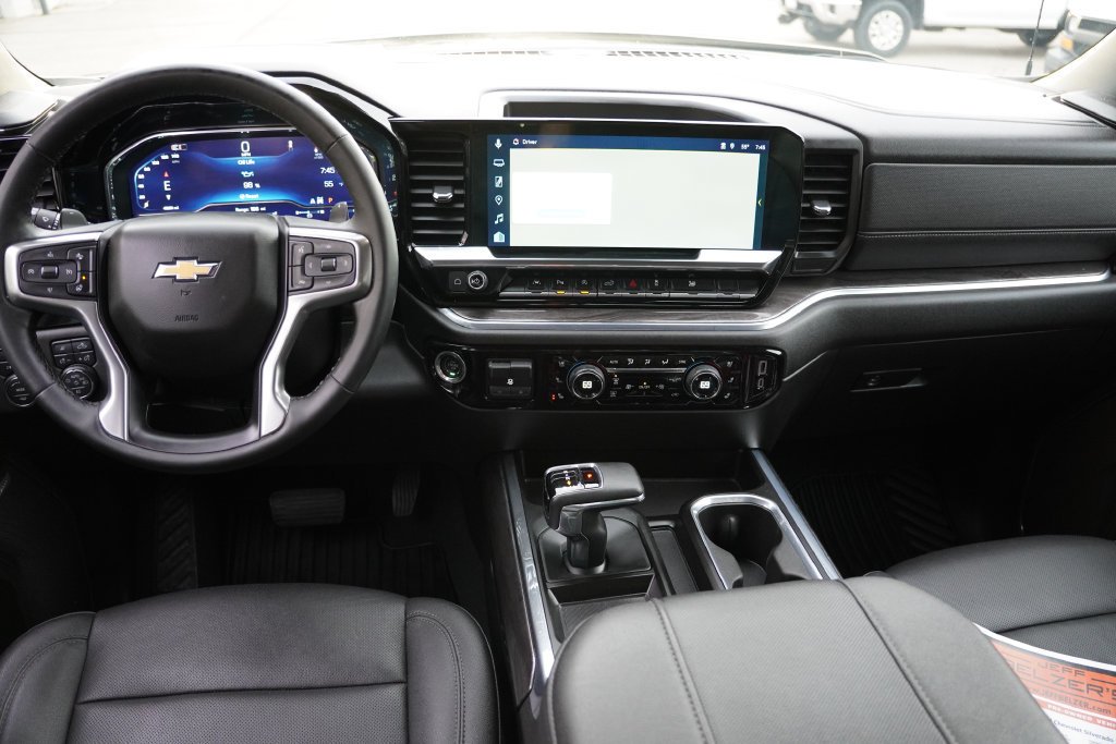 2024 Chevrolet Silverado 1500 LTZ - Photo 19