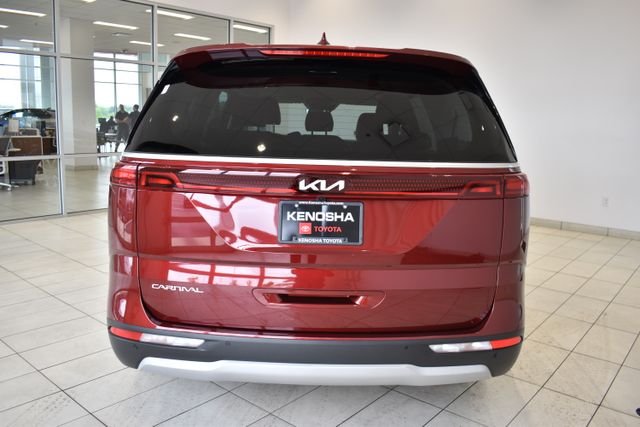 Used 2024 Red Kia EX image 8