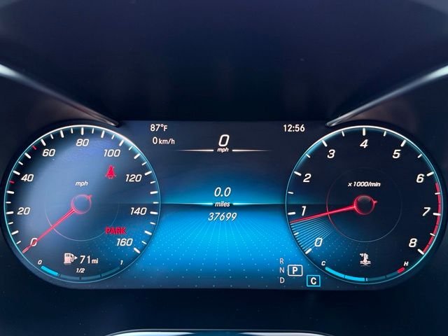 Certified Used 2022 White Mercedes-Benz GLC 300 image 18