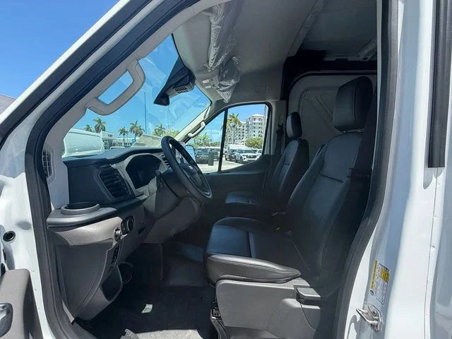 New 2026 Oxford White Ford Cargo Van image 24