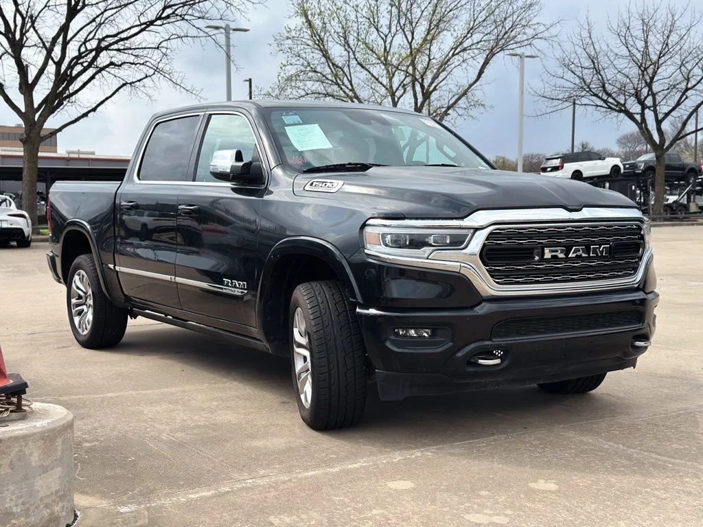2023 RAM 1500 Limited 4x4 Crew Cab 5'7's photo