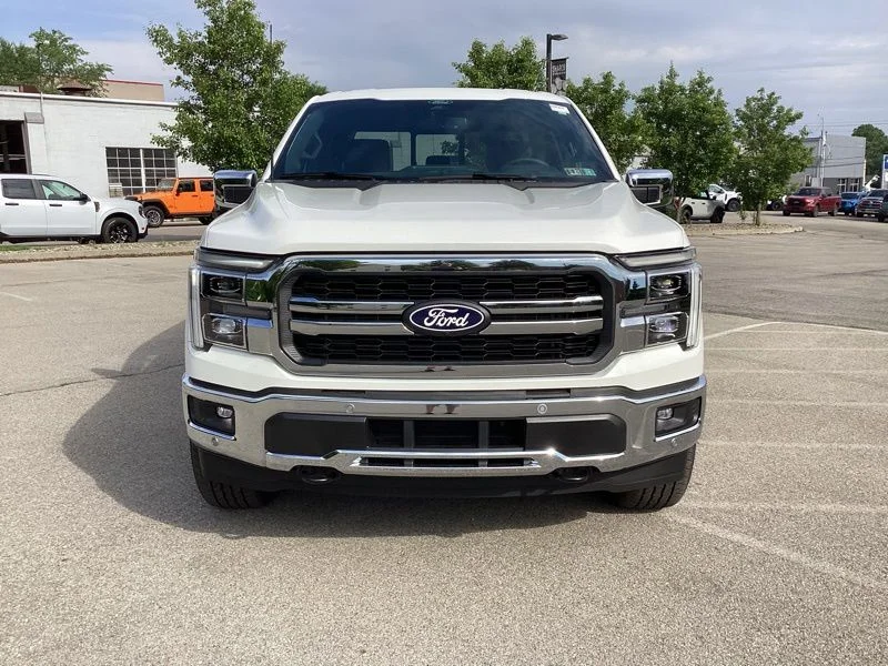 New 2026 Star White Metallic Tri-Coat Ford Lariat® image 2
