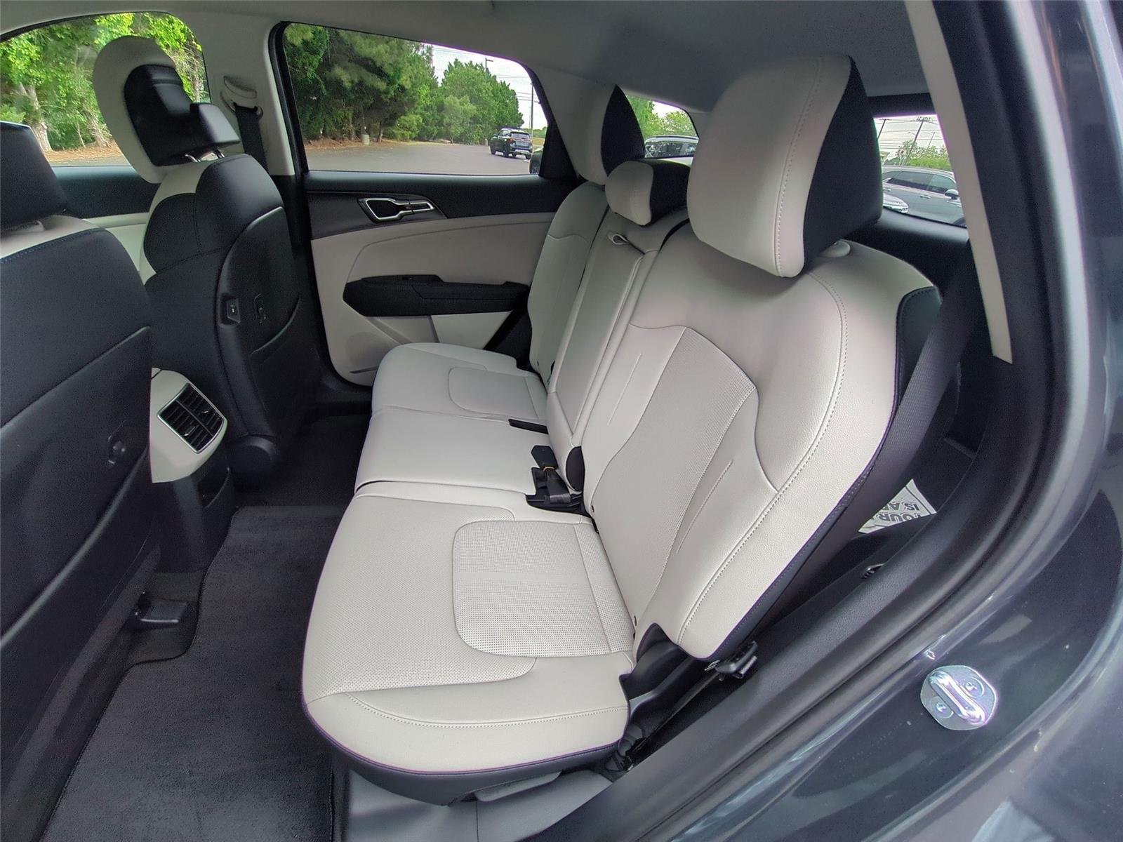 New 2026 Gravity Gray Kia EX image 32