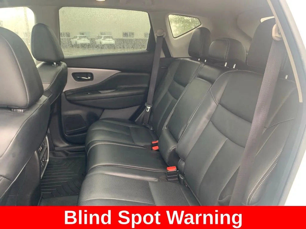 Used 2020 White Nissan SL image 15
