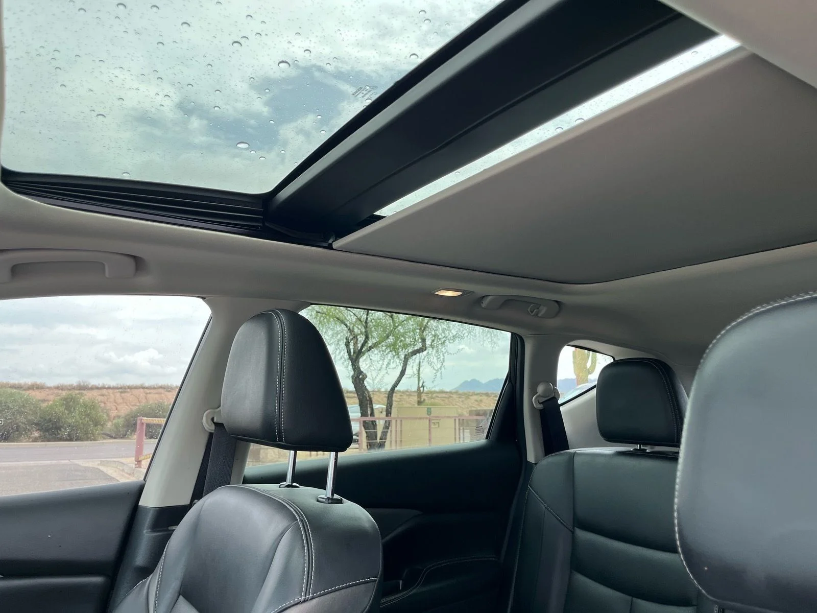 Used 2019 Pearl White Tricoat Nissan SL image 26