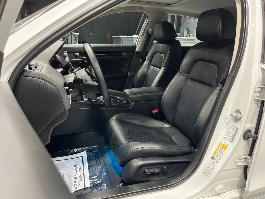 2024 Honda Civic Hatchback EX-L - Photo 12