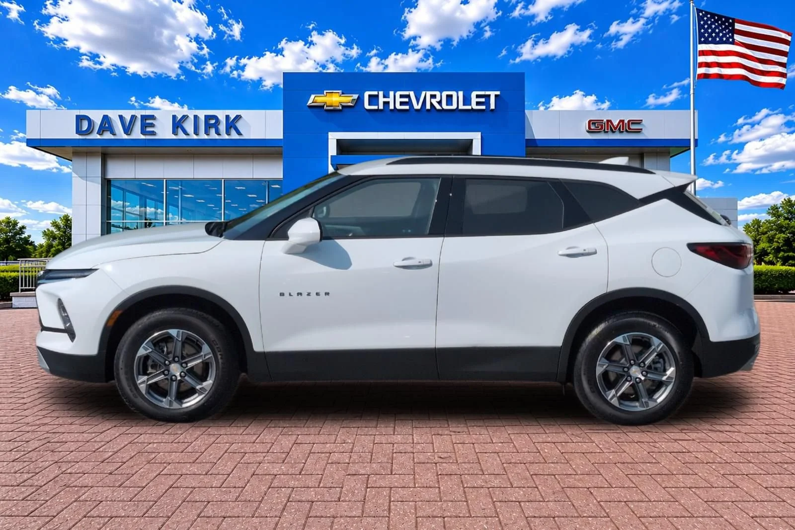 Used 2024 Summit White Chevrolet 2LT image 6