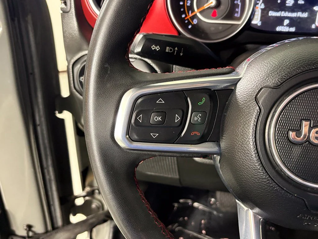 Used 2023 Gray Jeep Rubicon image 19