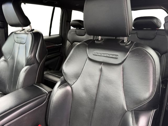 Used 2022 White Jeep Overland 4xe image 16