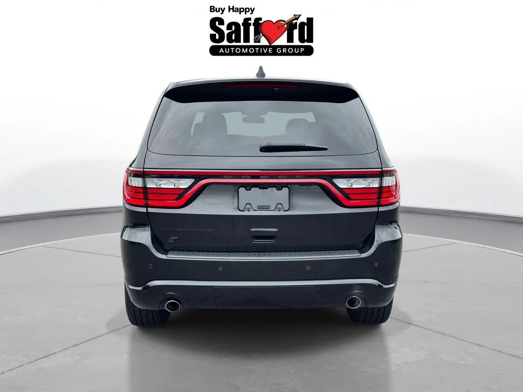Used 2022 Black Dodge SXT image 6