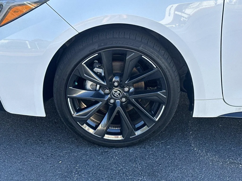 Used 2023 White Toyota SE image 11