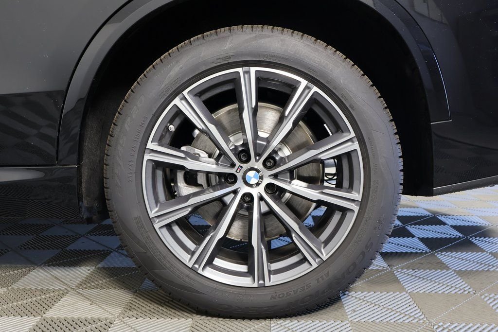 2026 BMW X5 50e - Photo 10