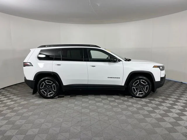 Used 2026 White Jeep Limited image 8