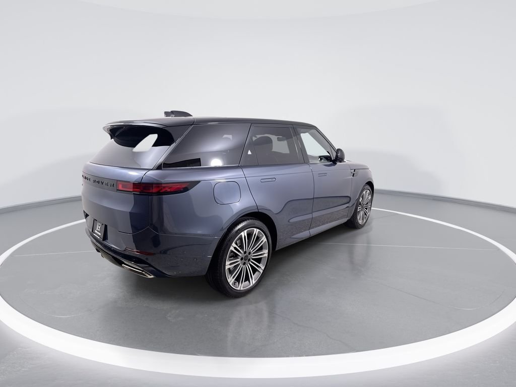 New 2026 Varesine Blue Land Rover Dynamic SE image 8