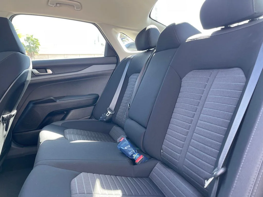New 2026 White Kia LXS image 19