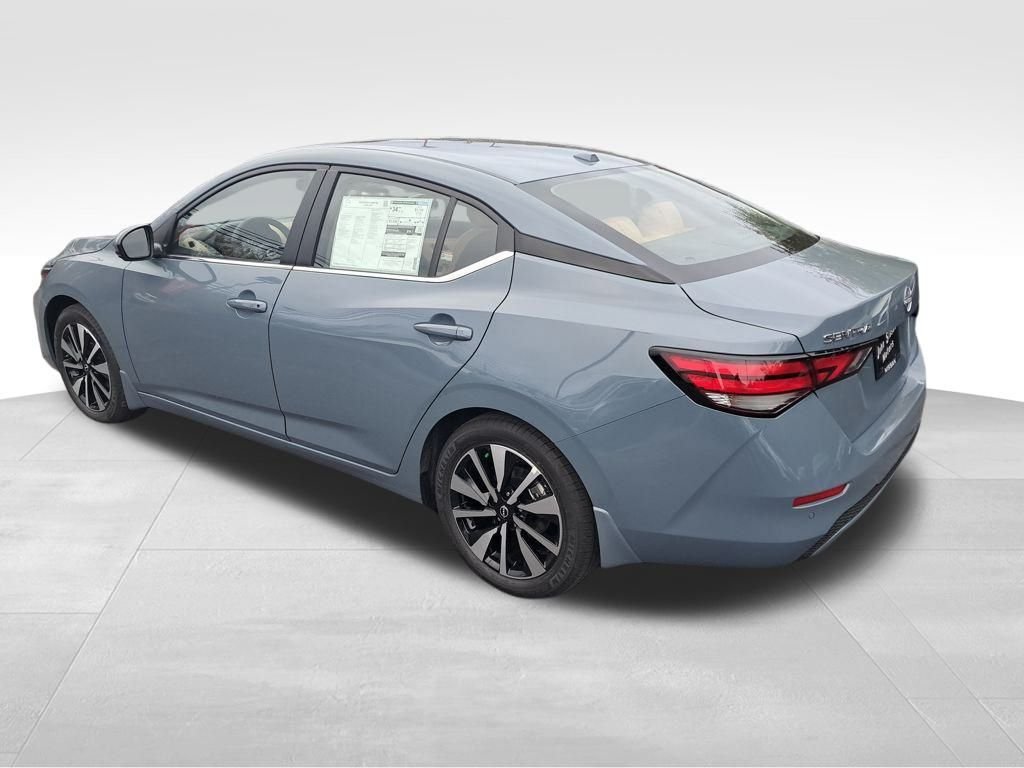 2025 Nissan Sentra SV photo 3