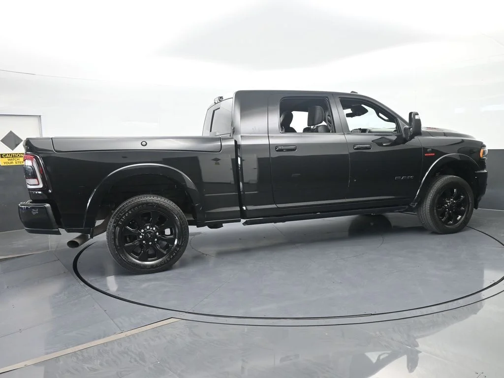 Used 2023 Diamond Black Crystal Pearlcoat Ram Limited image 6