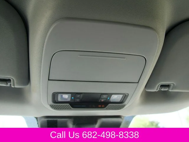 Certified Used 2025 White Ford XLT image 29