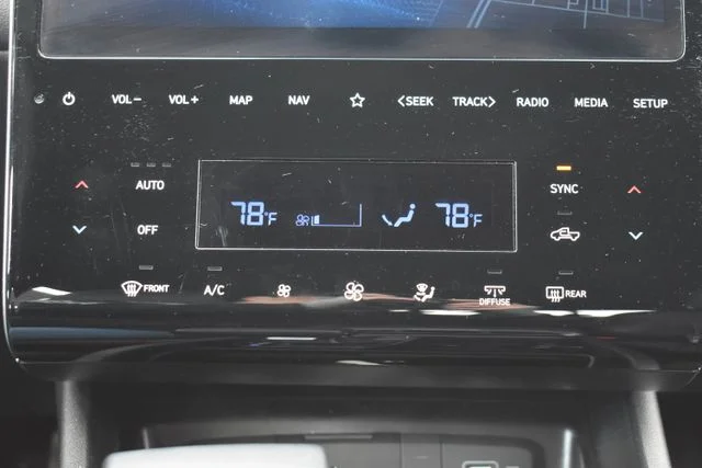Used 2024 Blue Hyundai XRT image 32
