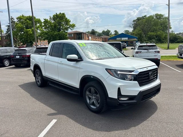 Used 2022 White Honda RTL image 2