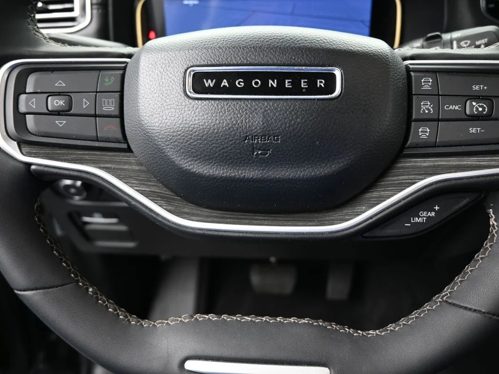 2022 Jeep Wagoneer Series II - Photo 32
