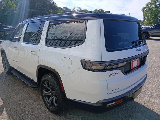 New 2026 Bright White Clear-Coat Exterior Paint Jeep Upland image 6