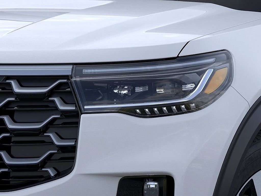New 2026 Space White Metallic Ford Platinum™ image 18