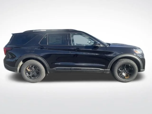 New 2026 Agate Black Metallic Ford Tremor® image 6