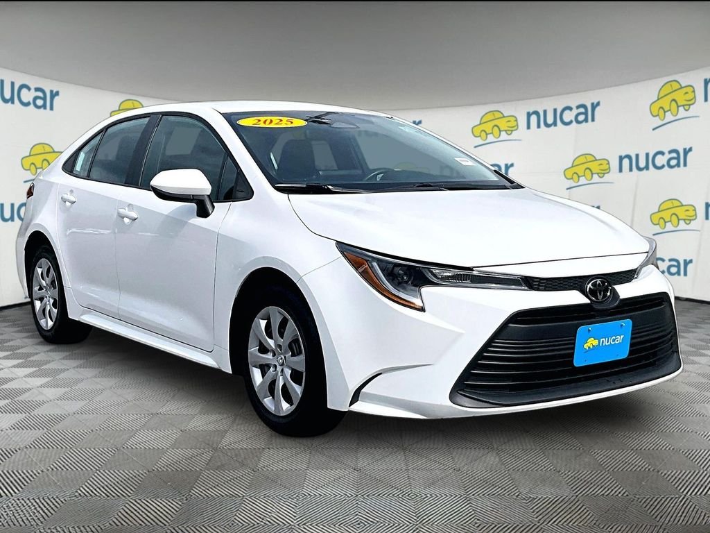 Used 2025 White Toyota LE image 1