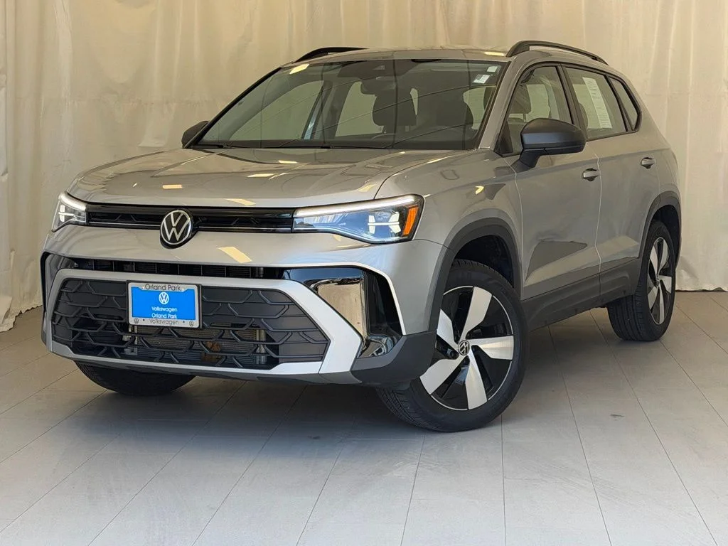 2025 Volkswagen Taos 1.5T S 4Motion's photo