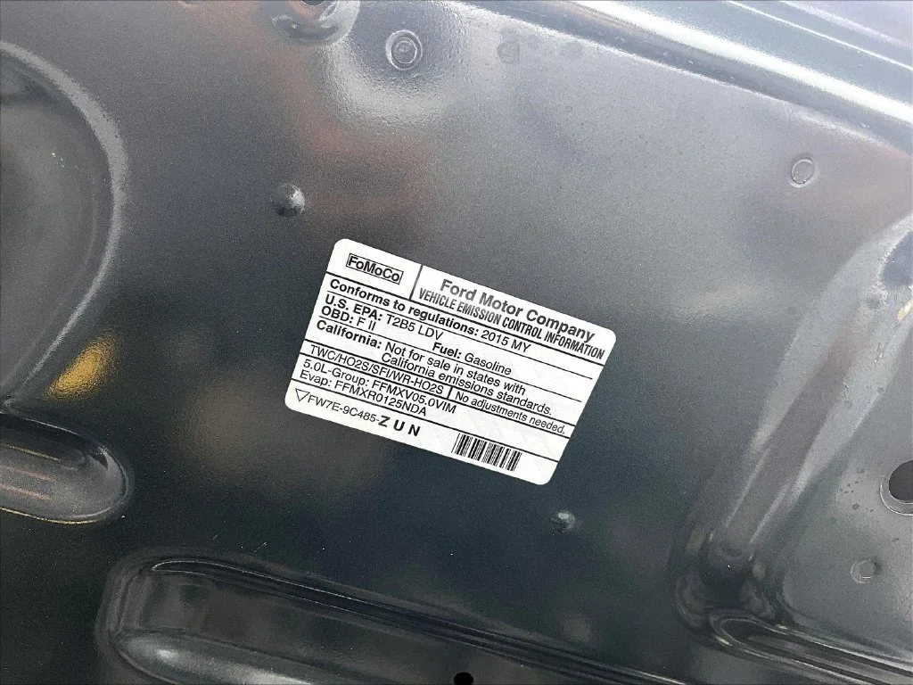 Used 2015 Gray Ford GT image 29