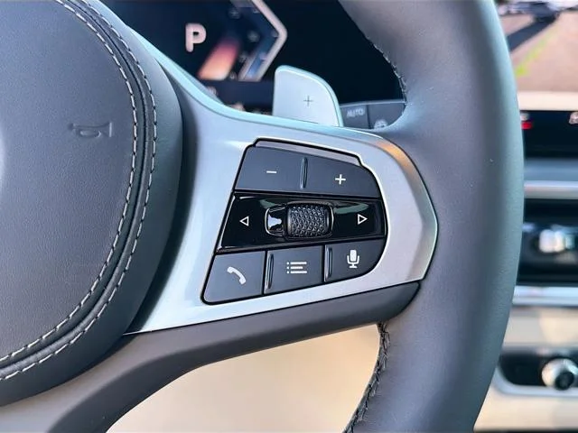 New 2026 Alpine White BMW xDrive50e image 39