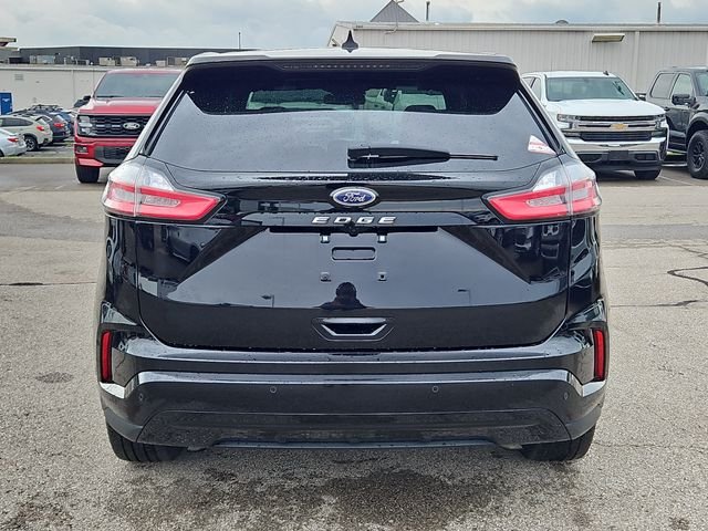 Certified Used 2024 Agate Black Metallic Ford ST Line image 4