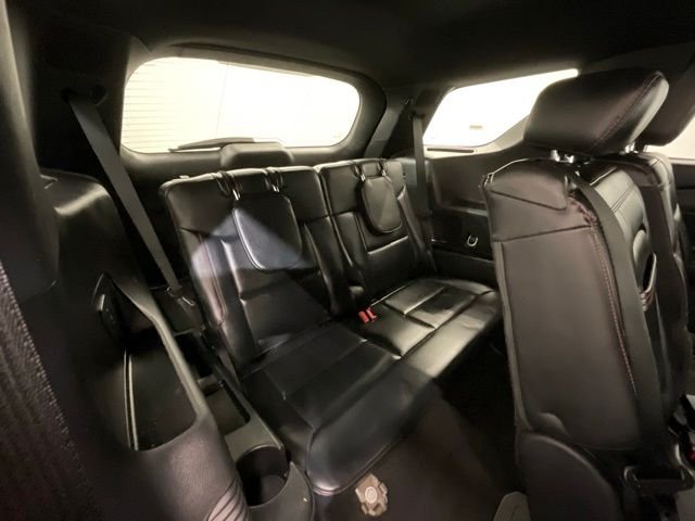 Used 2025 Gray Ford ST-Line image 25