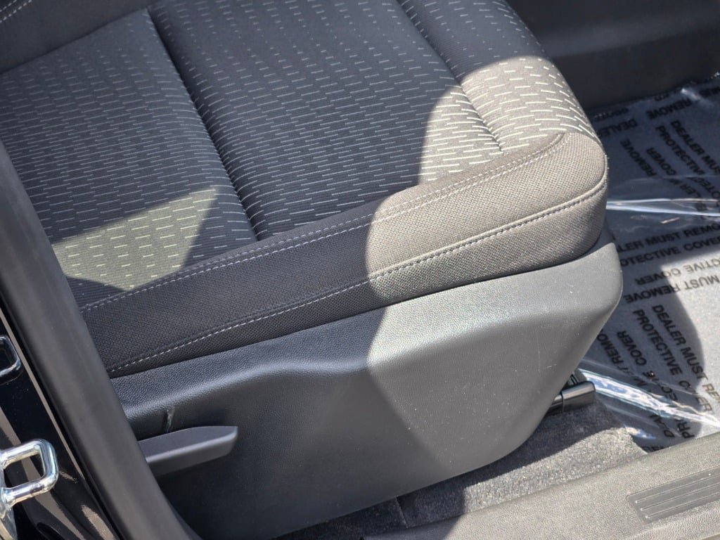 2025 Chevrolet Equinox LT - Photo 8