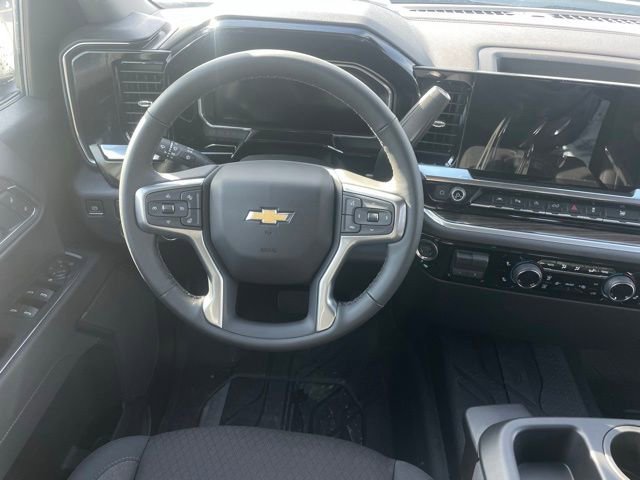 2026 Chevrolet Silverado 1500 LT - Photo 15