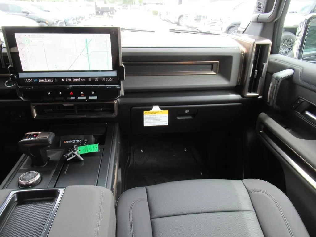 2025 GMC HUMMER EV 2X - Photo 13