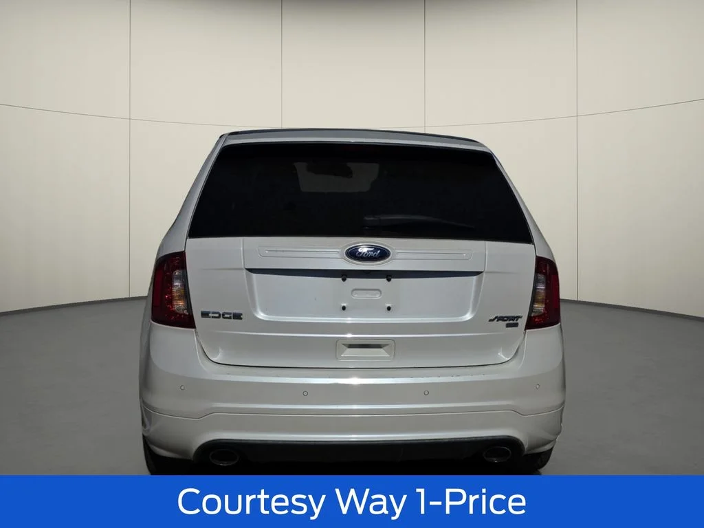 Used 2014 White Ford Sport image 9