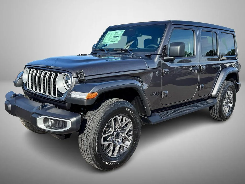 New 2026 Granite Crystal Metallic Clear-Coat Exterior Paint Jeep Sahara image 2
