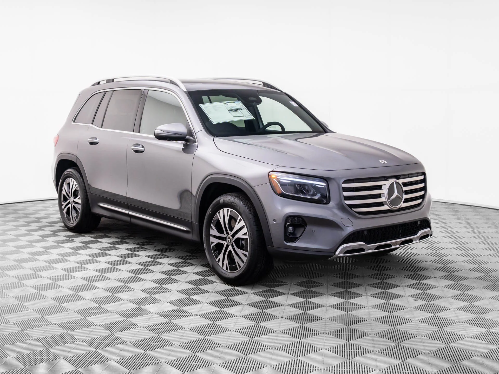 New 2026 Gray Mercedes-Benz GLB 250 image 7