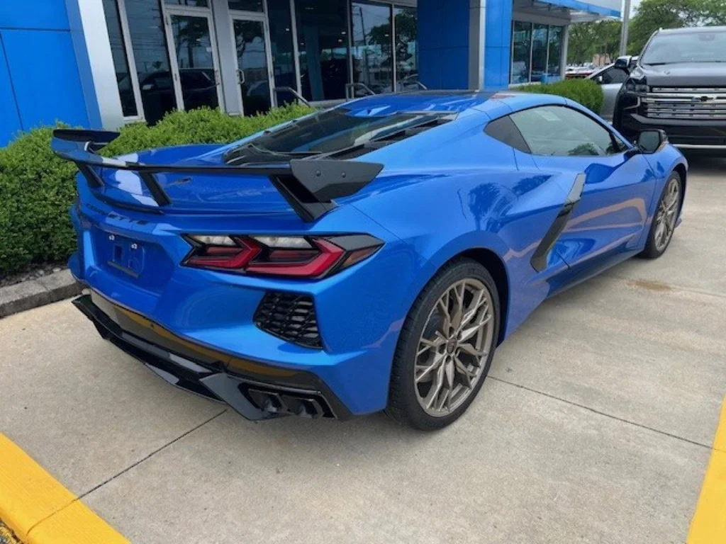 2025 Chevrolet Corvette 2LT - Photo 7