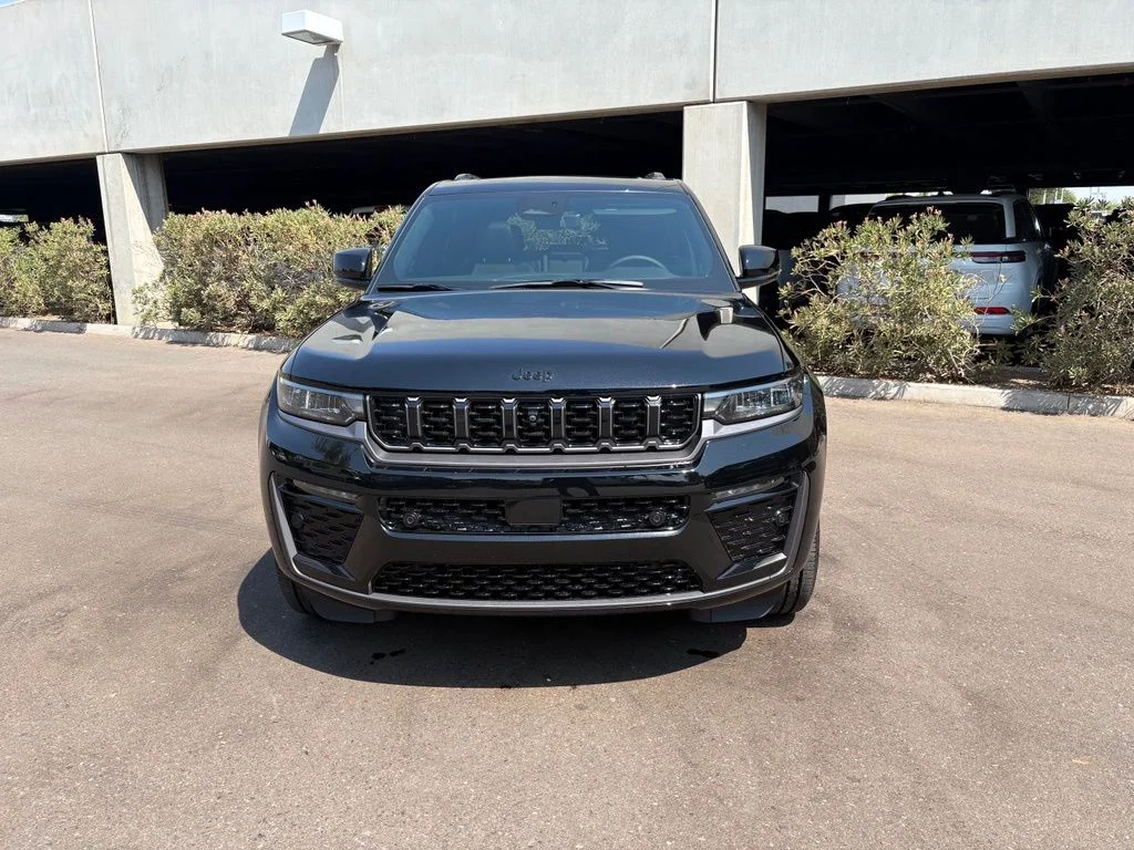 Used 2026 Black Jeep Limited Reserve image 4