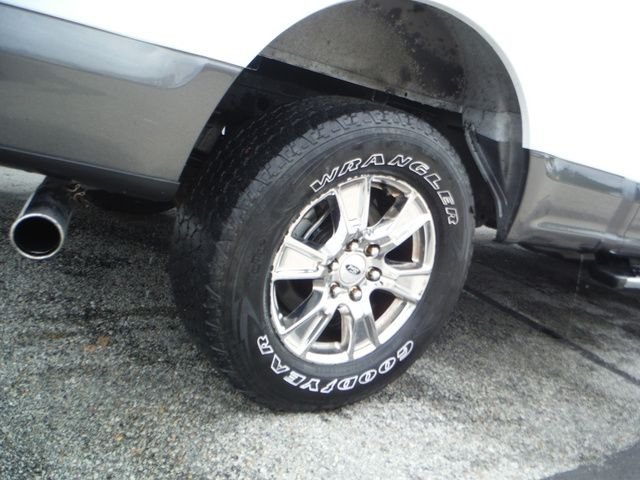 Used 2015  Ford XLT image 4