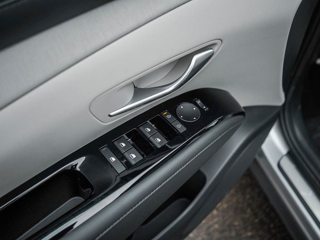 New 2026 Shimmering Silver Hyundai Limited AWD image 19