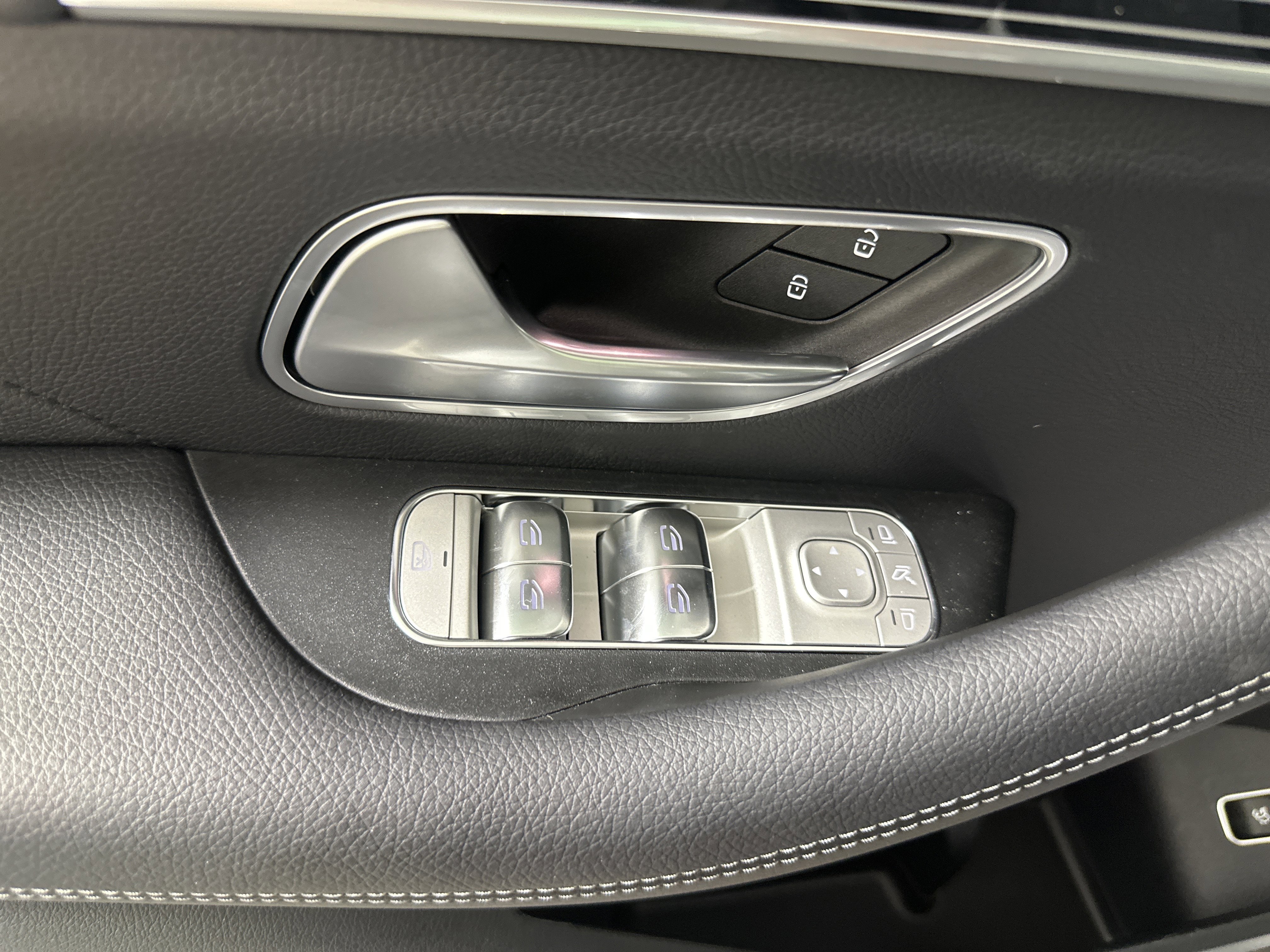 2026 Mercedes-Benz GLS Base - Photo 11