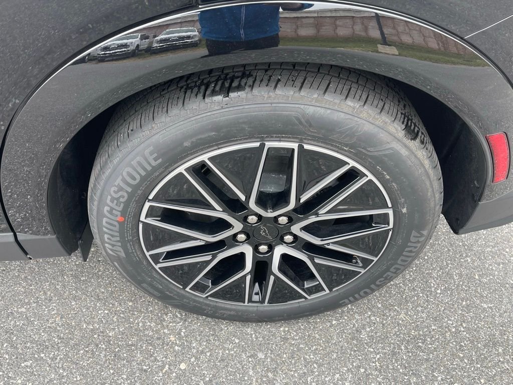 New 2026 Shadow Black Ford Premium image 7